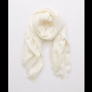 Ivory Aerie Fuzzy Blanket Scarf